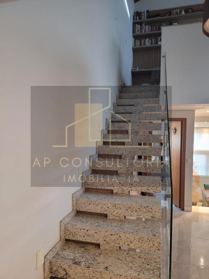 Casa, 3 quartos, 258 m² - Foto 8