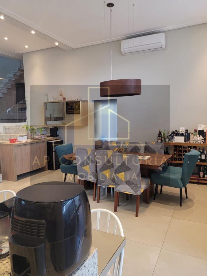 Casa, 3 quartos, 258 m² - Foto 9