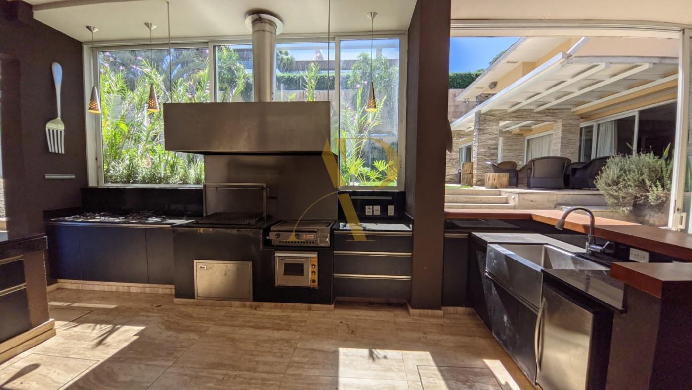 Casa, 4 quartos, 945 m² - Foto 32